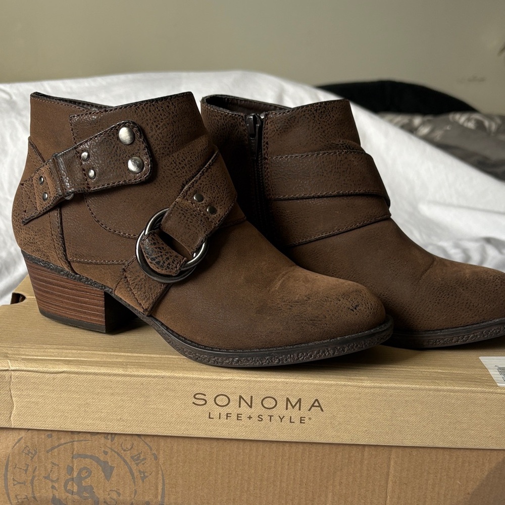 Sonoma ankle boots